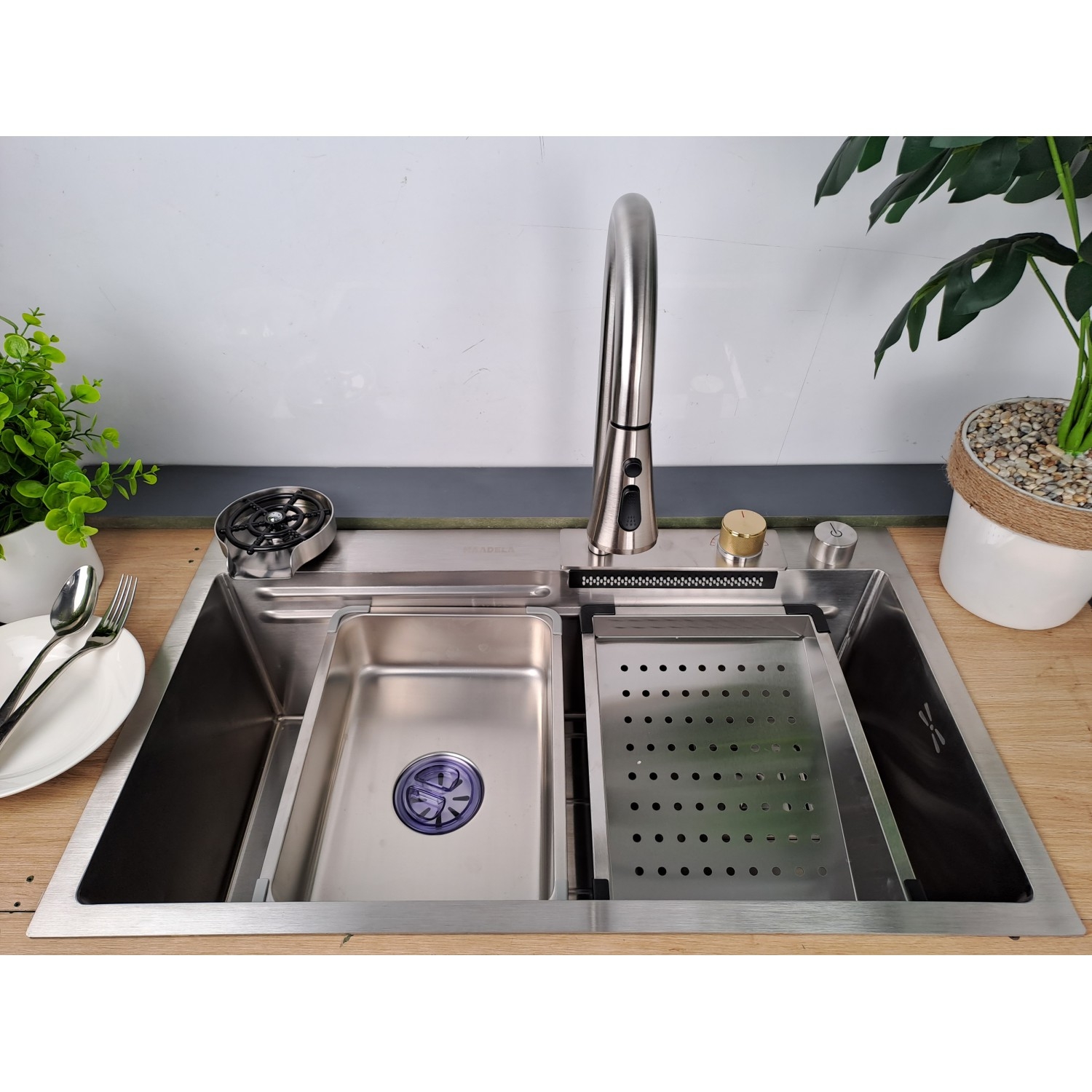 Chậu rửa chén Maadela MDS-7545U