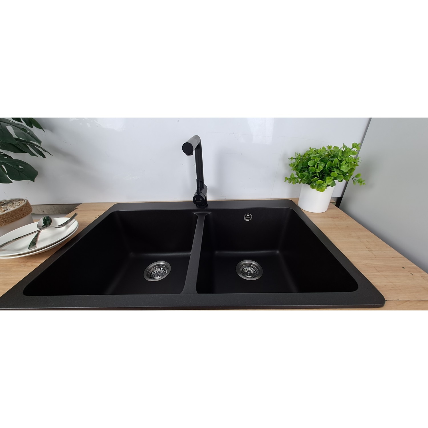 Chậu đá Maadela MDS-A8251